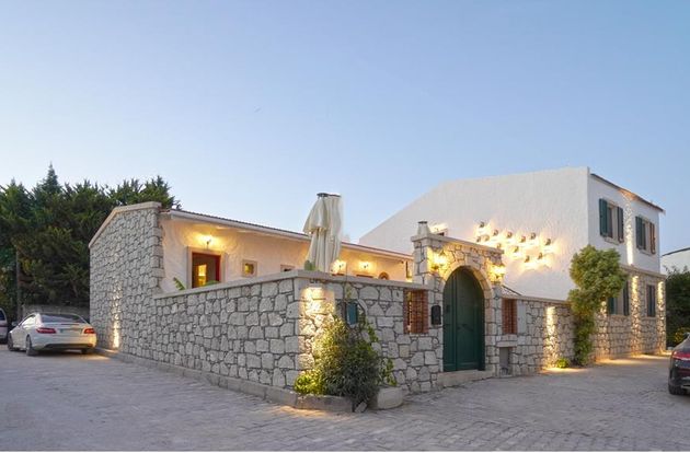 turkiye/izmir/cesme/pom-alacati_0ad655dc.jpg