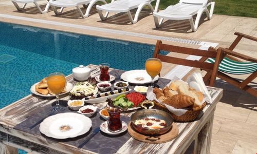 turkiye/izmir/cesme/ruzgar-gulu-alacati-otel_83a2bc90.jpg