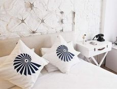 Deluxe Çift Kişilik Oda Teraslı - Bahçe ve Havuz Manzaralı