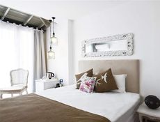 Deluxe Çift Kişilik Oda - Bahçe ve Havuz Manzaralı