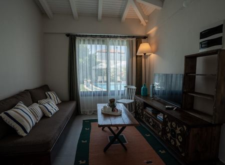 turkiye/izmir/cesme/sedirli-ev-alacati_0337a9f5.jpg