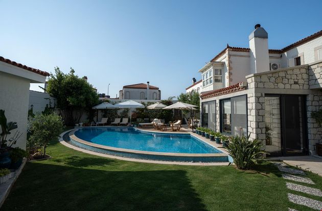 turkiye/izmir/cesme/sedirli-ev-alacati_3094259f.jpg