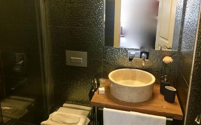Ümit Ev Otel · 4