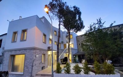 Foca Suite Apartment · 5