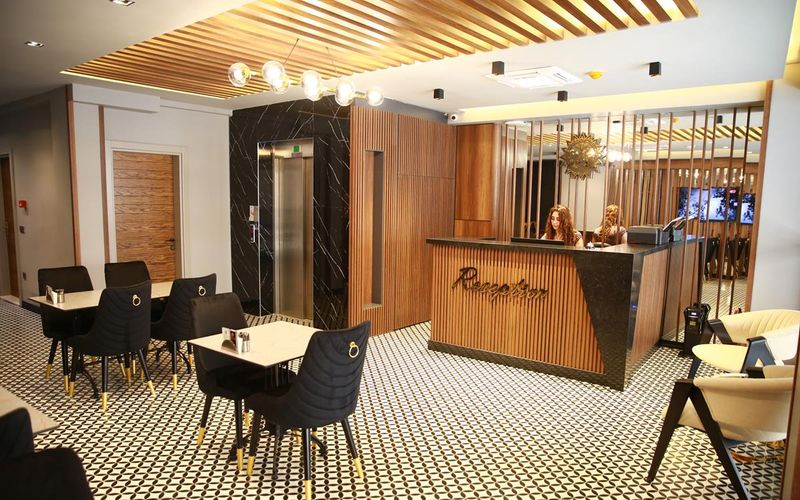 Mithras Hotel · 1