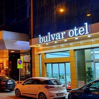 Bulvar Hotel