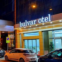 Bulvar Hotel