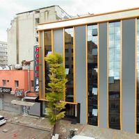 Hotel İz