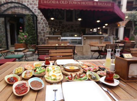 turkiye/izmir/konak/l-agora-old-town-hotel-bazaar-829cfcca.jpg