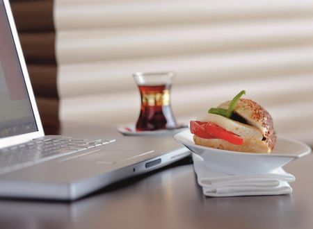 turkiye/izmir/konak/movenpick-hotel-izmir_0ec1b7c3.jpg
