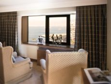 Senior Suite - Körfez  Manzaralı Oda