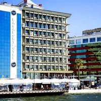 Pasaport Pier Hotel