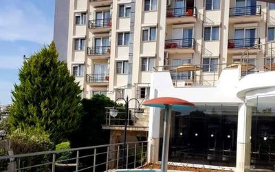 Royal Nas Resort · 4