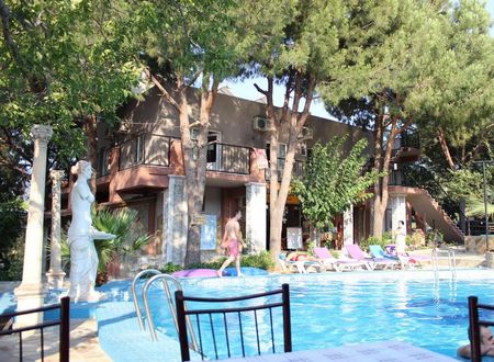 turkiye/izmir/selcuk/atillas-getaway-ba887e0f.jpg