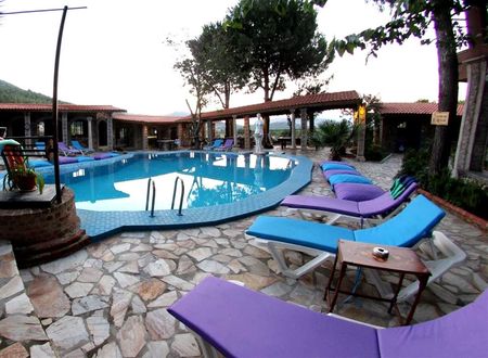 turkiye/izmir/selcuk/atillas-getaway-ff254c49.jpg