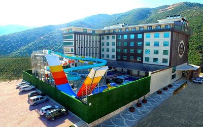 Orkis Palace Termal & Spa Hotel · 3