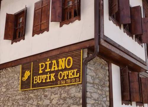 turkiye/karabuk/safranbolu/konak-piano_ff49fab4.png