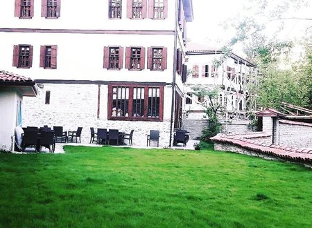 turkiye/karabuk/safranbolu/safranbolu-camlica-konagi-carsi-evi-46db996e.jpeg