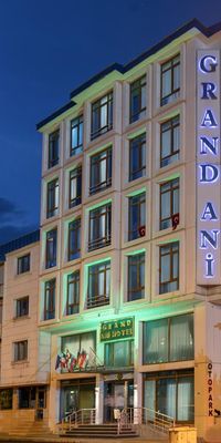 Grand Ani Hotel