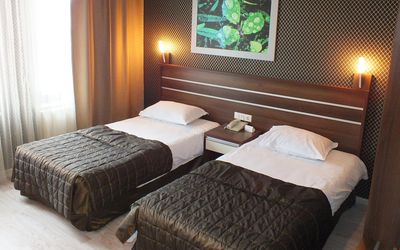 Lifos Hotel · 4