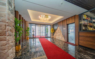 Peony Palace Hotel · 3