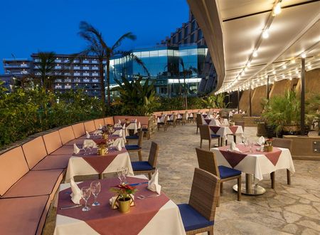 turkiye/kibris/baf/nuhun-gemisi-deluxe-hotel-spa-b9caa2a7.png