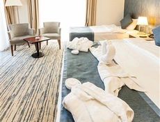 Twin Economy Room