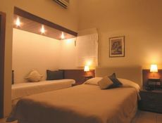 Otel Kara Manzaralı Oda