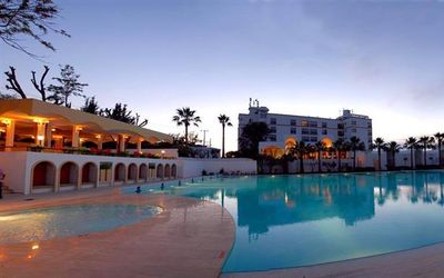 Uptown Büyük Anadolu Girne · 4