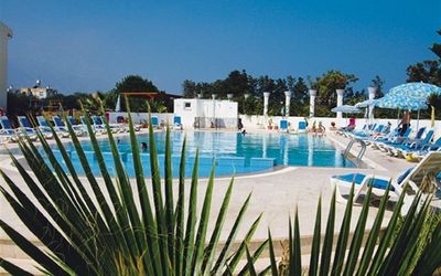 Mountain View Hotel and Villas · 5