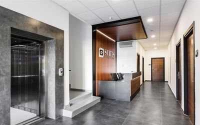 G Suites Luxury Rentals · 5