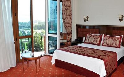 Pasha Palas Hotel · 4