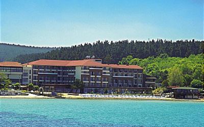 Gaia Beach Hotel · 2