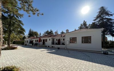 Sümer Otel · 3