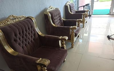 Baris Hotel Alaşehir · 4