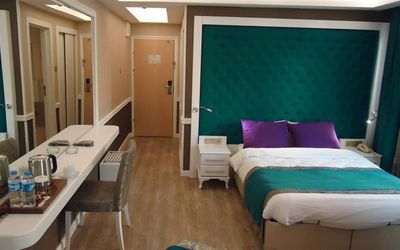 Berrak Otel · 4