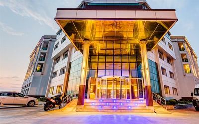 Kaynesia Hotel Spa - Wellness · 5