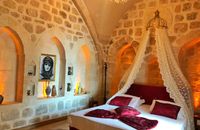 Honeymoon Suite (Balayı)