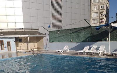 Swiss Inn Hotel · 5