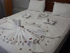 Balayı Suit