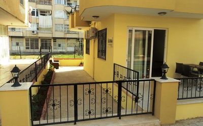 Kızkalesi Sari Konak Apart Otel · 2