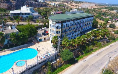 Calamie Hotel · 2