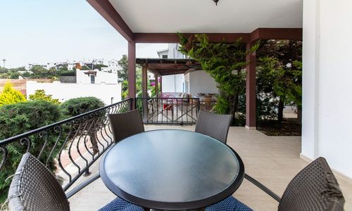 turkiye/mugla/bodrum/099465c214b0ba7a442afd8c6886deca70f11b44154b15a05a35724c7ab891040126b4557ad12cba508244580c4303639b960167e64ef6362d311e9e93589000aa203f14462d47ccab7eade90ca73d47.jpg