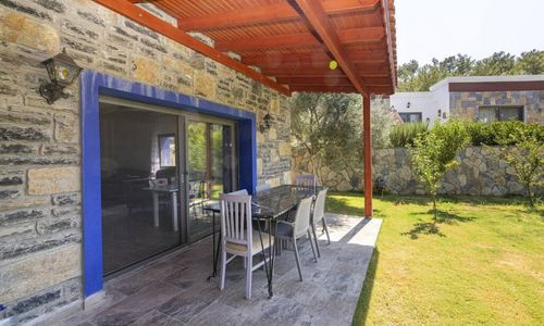 turkiye/mugla/bodrum/1a8290eae2d70fd58e785bdf15a024779a41cf5f02d5ba0f7c72fab764ac748d77d48ac83dc96818050df0320640747f37d6a31e66d9fa4f188eba43dcc66c7647eeffb9267c4c259f6c5ac2effee88b.jpg