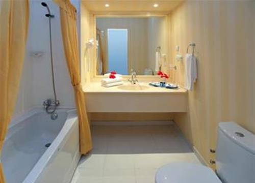 turkiye/mugla/bodrum/bodrum-bay-resort-8a7adf1c.png