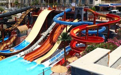 Cactus Mirage Family Club · 2