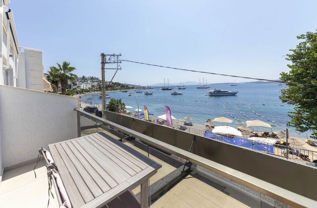 turkiye/mugla/bodrum/f0aad3902e3751aa82dddd29729d3f8658d034468c667719f8326a91decefda9705a3f7aefdd9c40391a7801cc976364bf144f1d71a18edb96f5f2f25761aa975a424238cd01414d89e174b73ea93ce2.jpg