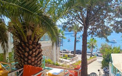 Mia Hill Suites Hotel · 2