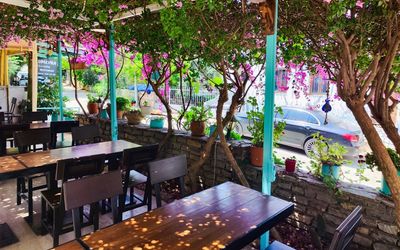 Umayra Apart Otel Ve Restaurant · 4