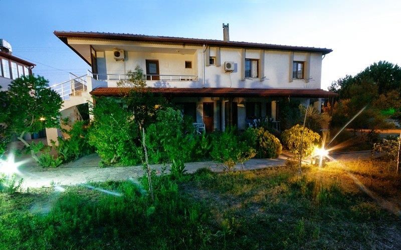 Ceylan Motel · 1